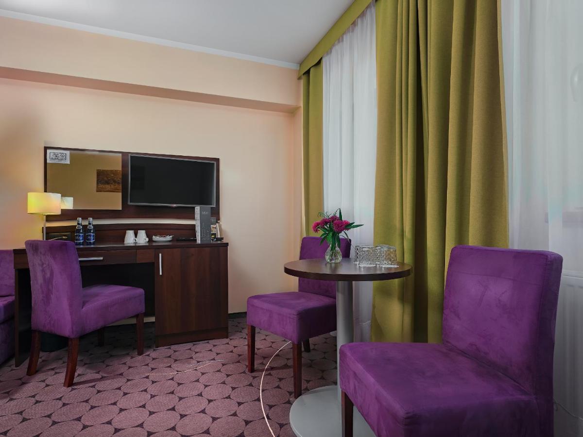 קרקוב Aparthotel Lumen מראה חיצוני תמונה