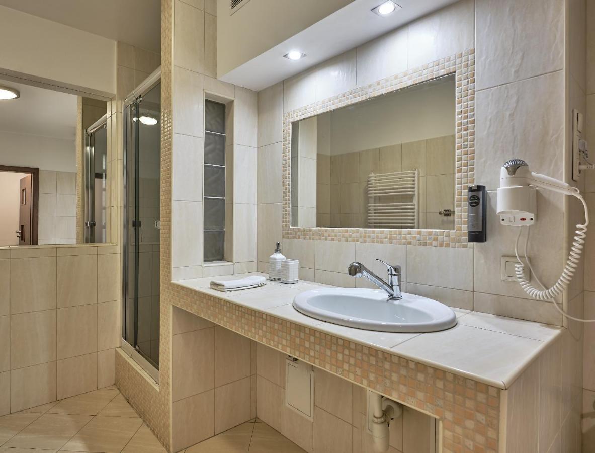 קרקוב Aparthotel Lumen מראה חיצוני תמונה