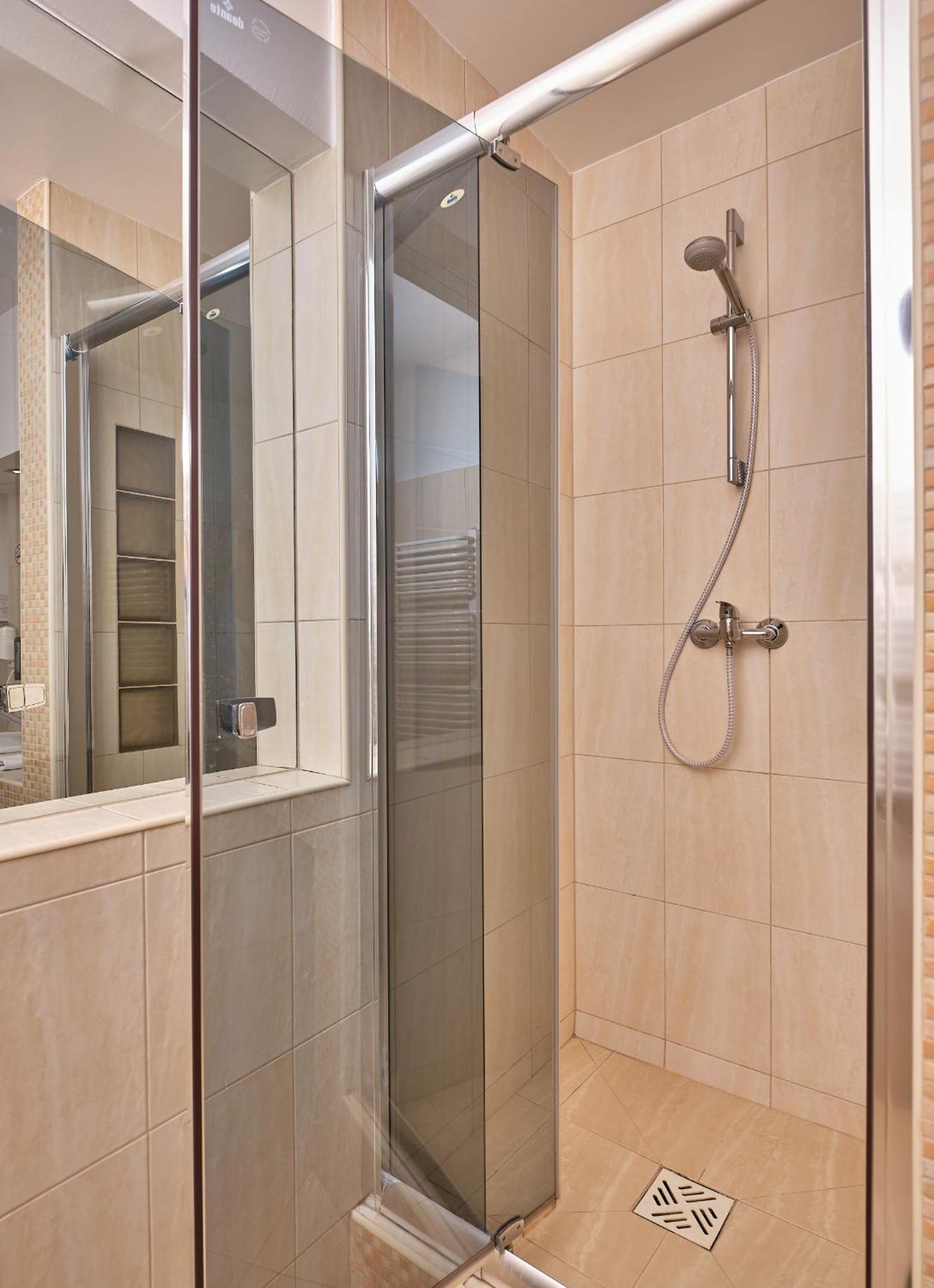 קרקוב Aparthotel Lumen מראה חיצוני תמונה